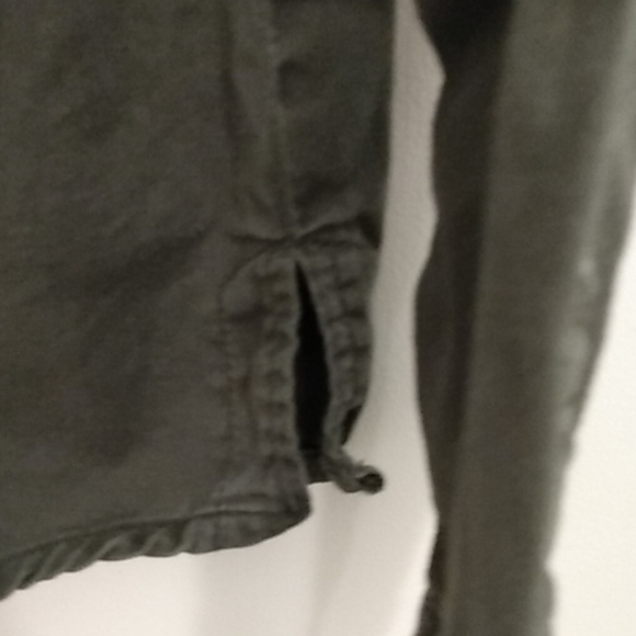 Army green button up - Picture 3 of 6